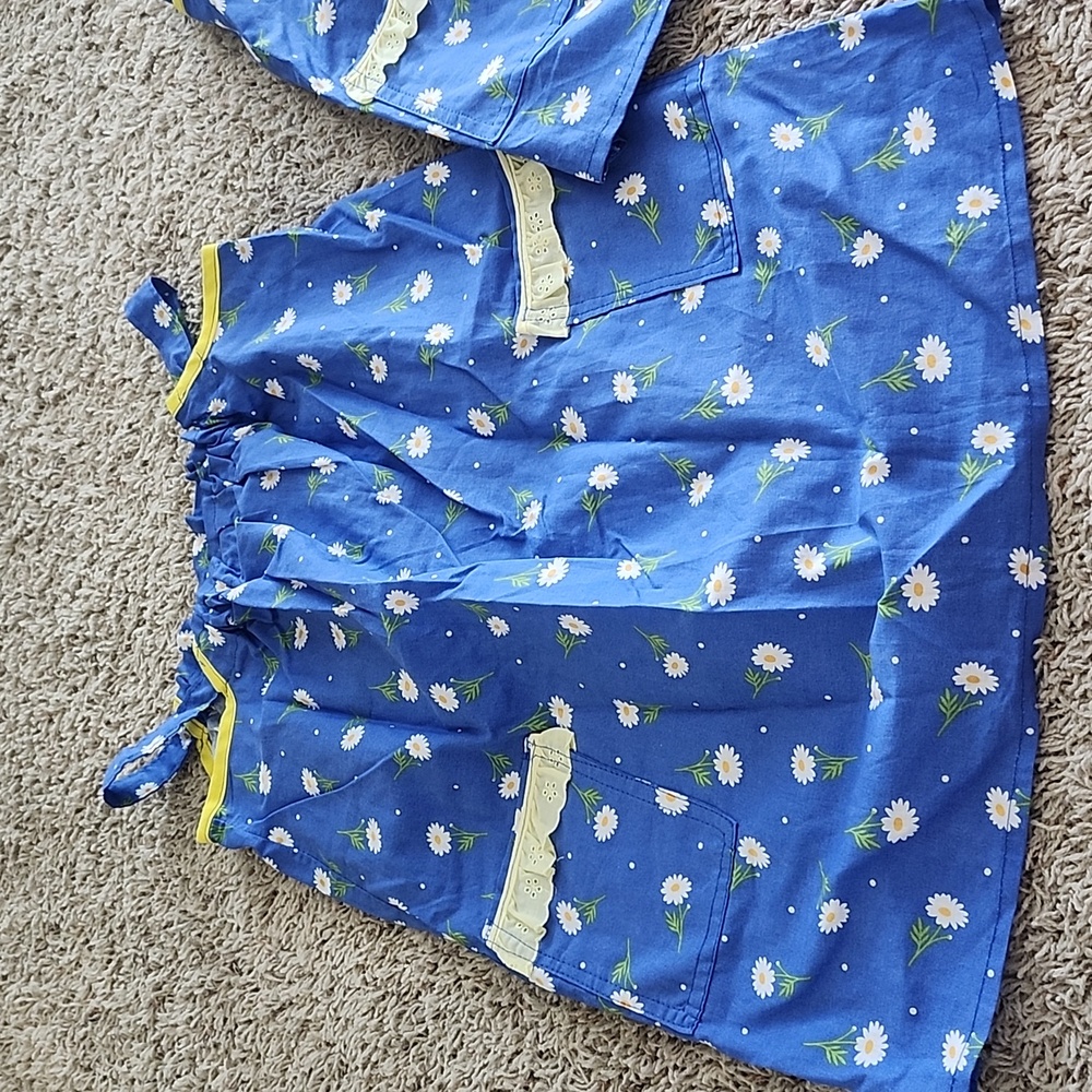 Homemade girls' dresses size 4 and 6. Bundles 2 for 1. Cute for sisters to match